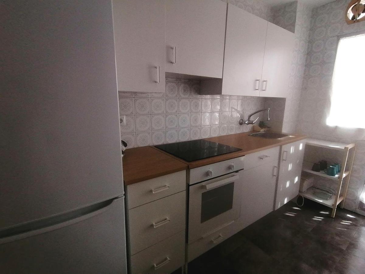 Piso Familiar Con Piscina Y Aparcamiento En Torre Del Mar - Edificio Ronda I Apartment Luaran gambar